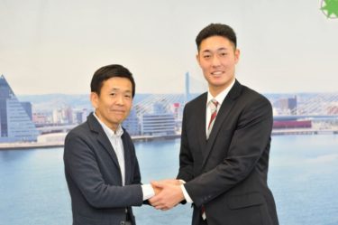 【硬式野球部】庄司陽斗投手 西秀記青森市長を表敬訪問